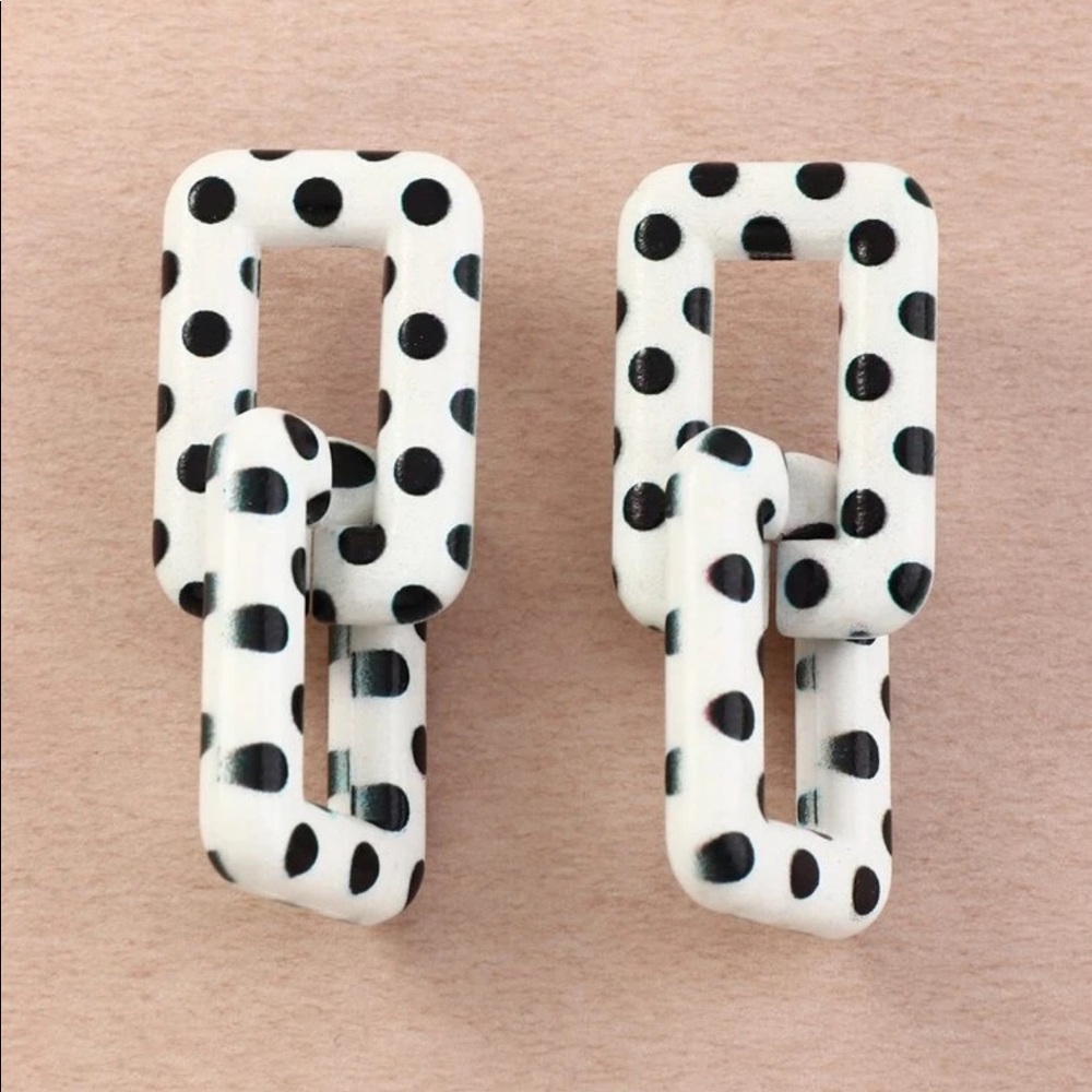 🌸Polka Dot Geometric Drop Earrings